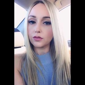 Meet your Posher, Deanna